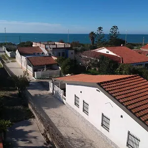 Casa vacanze Edoné Frontemare, Santa Maria del Focallo